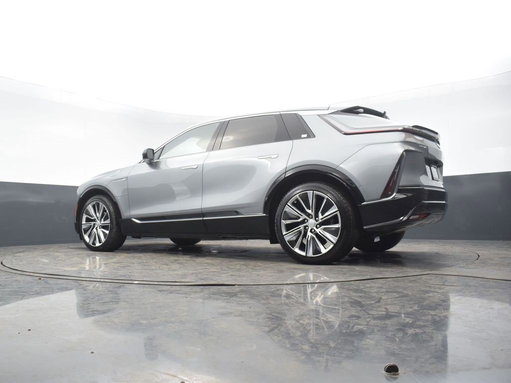 Certified 2024 Cadillac Lyriq Luxury w/ LPO, Floor Liner Package image 48