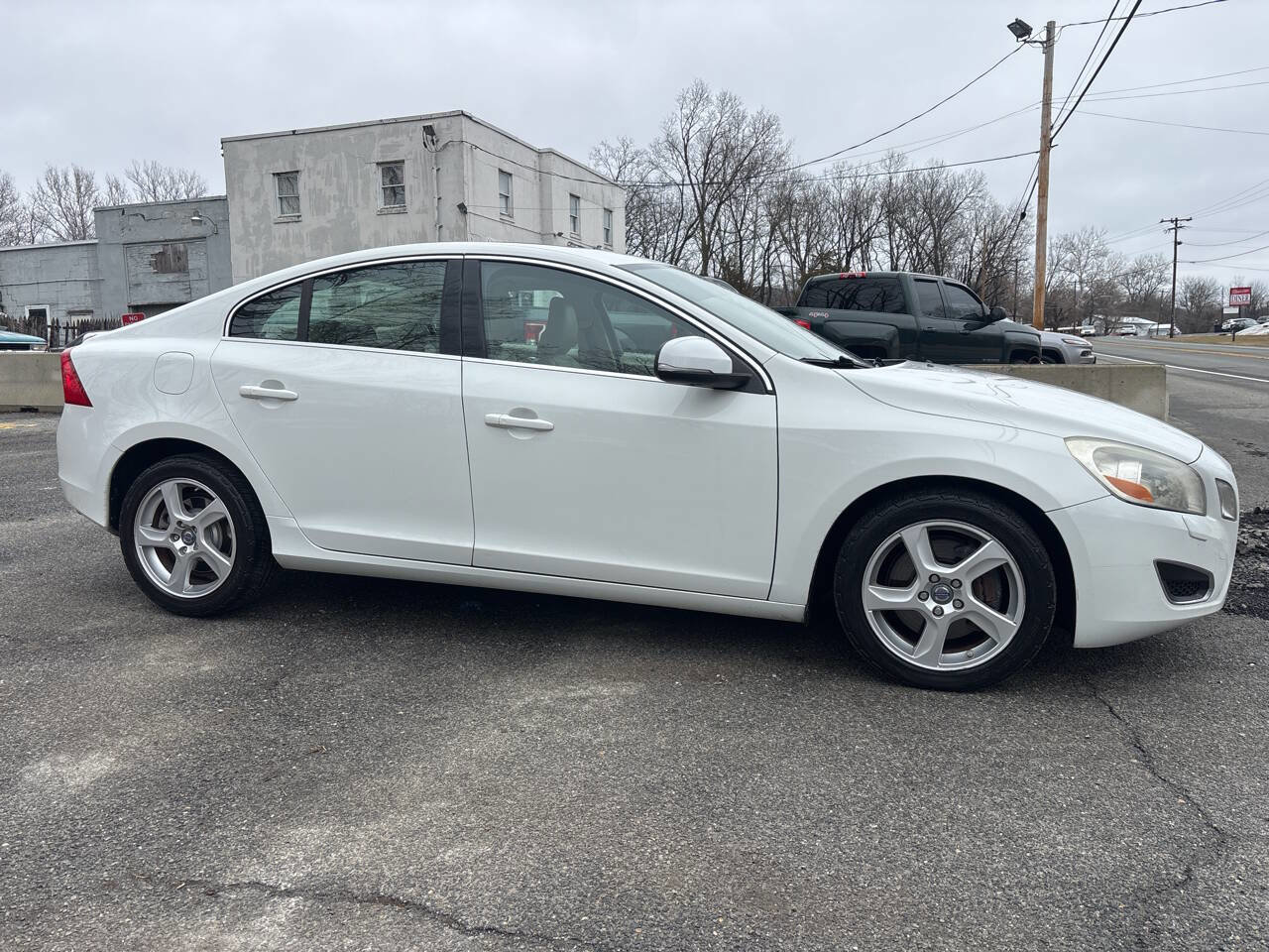 Used 2013 Volvo S60 T5 Premier image 8