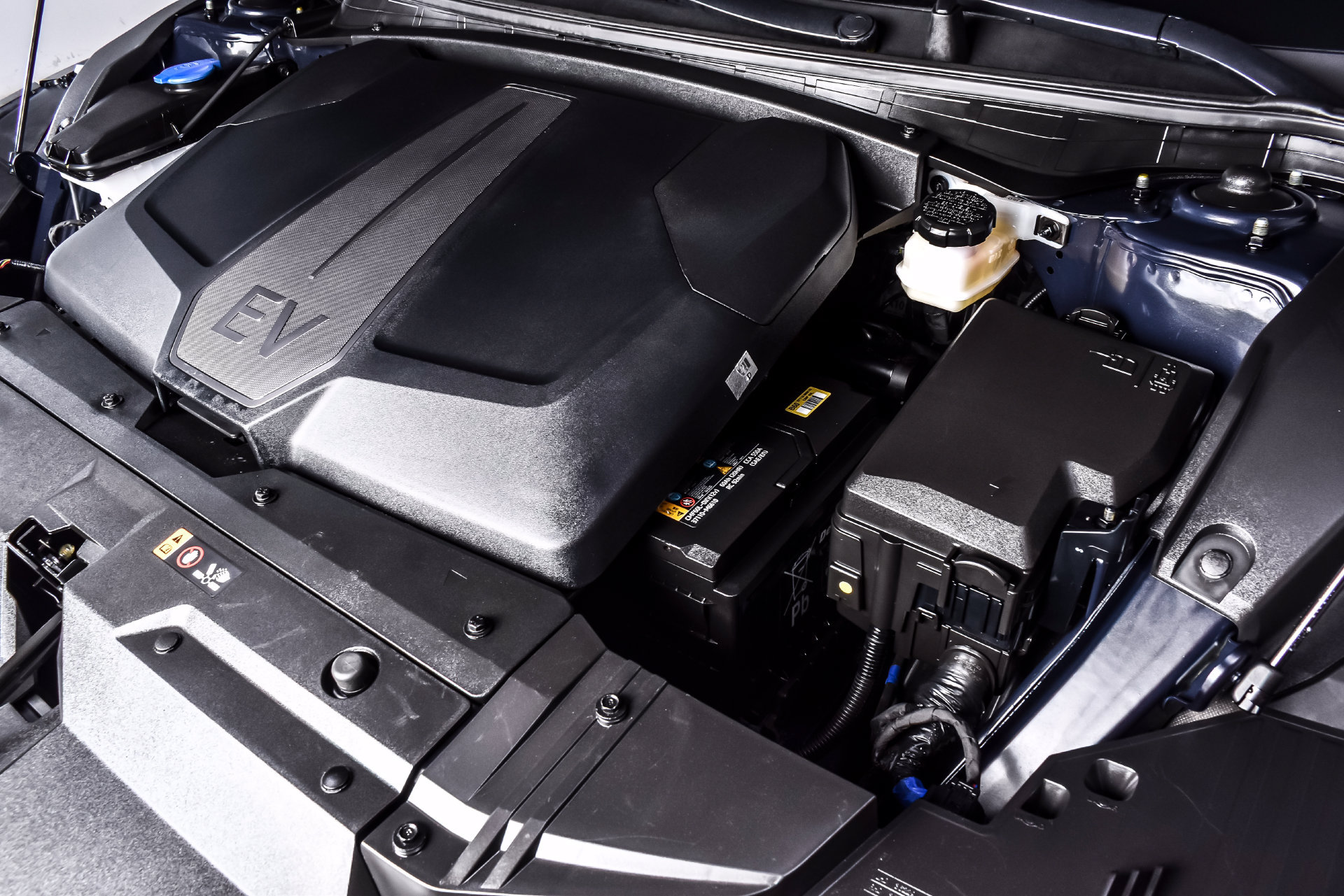 Used 2023 Kia EV6 Wind w/ Wind Technology Package AWD/4WD image 12