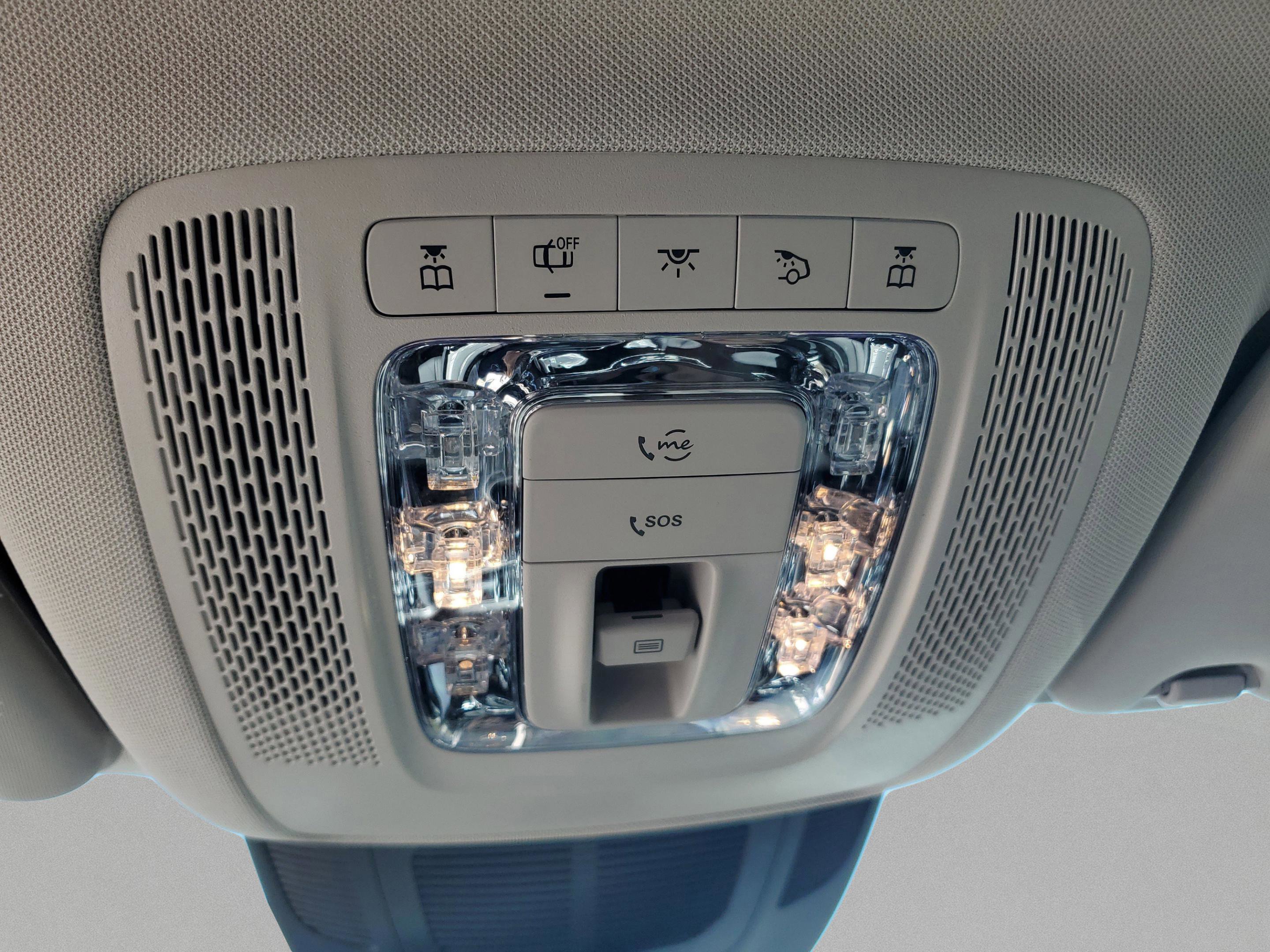 Used 2026 Mercedes-Benz GLS 450 4MATIC image 25