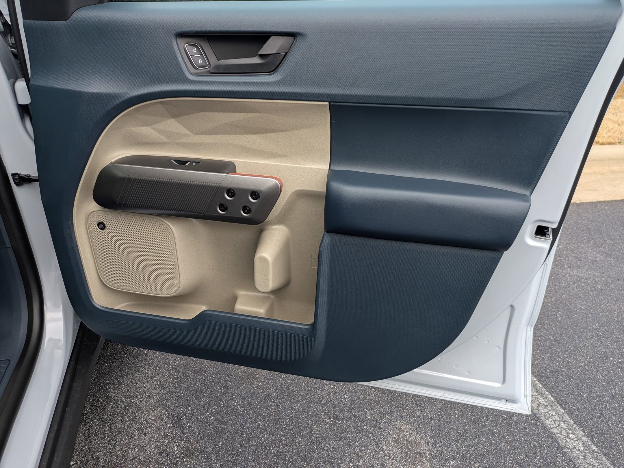 New 2026 Ford Maverick Lariat w/ 4K Tow Package image 35