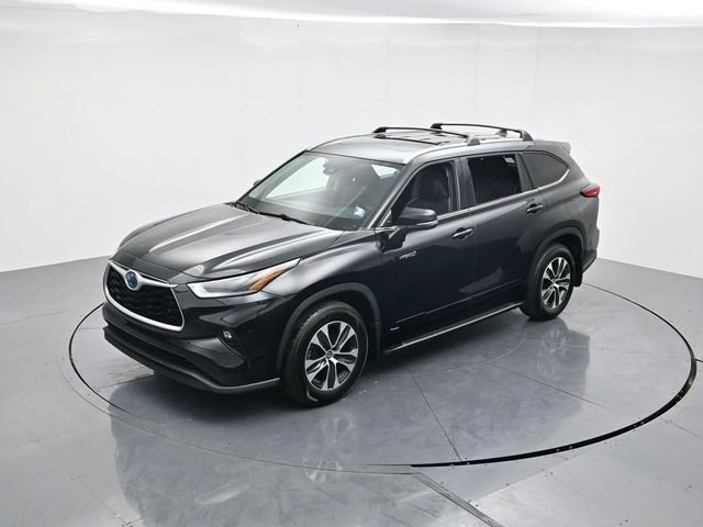 Used 2021 Toyota Highlander XLE image 42