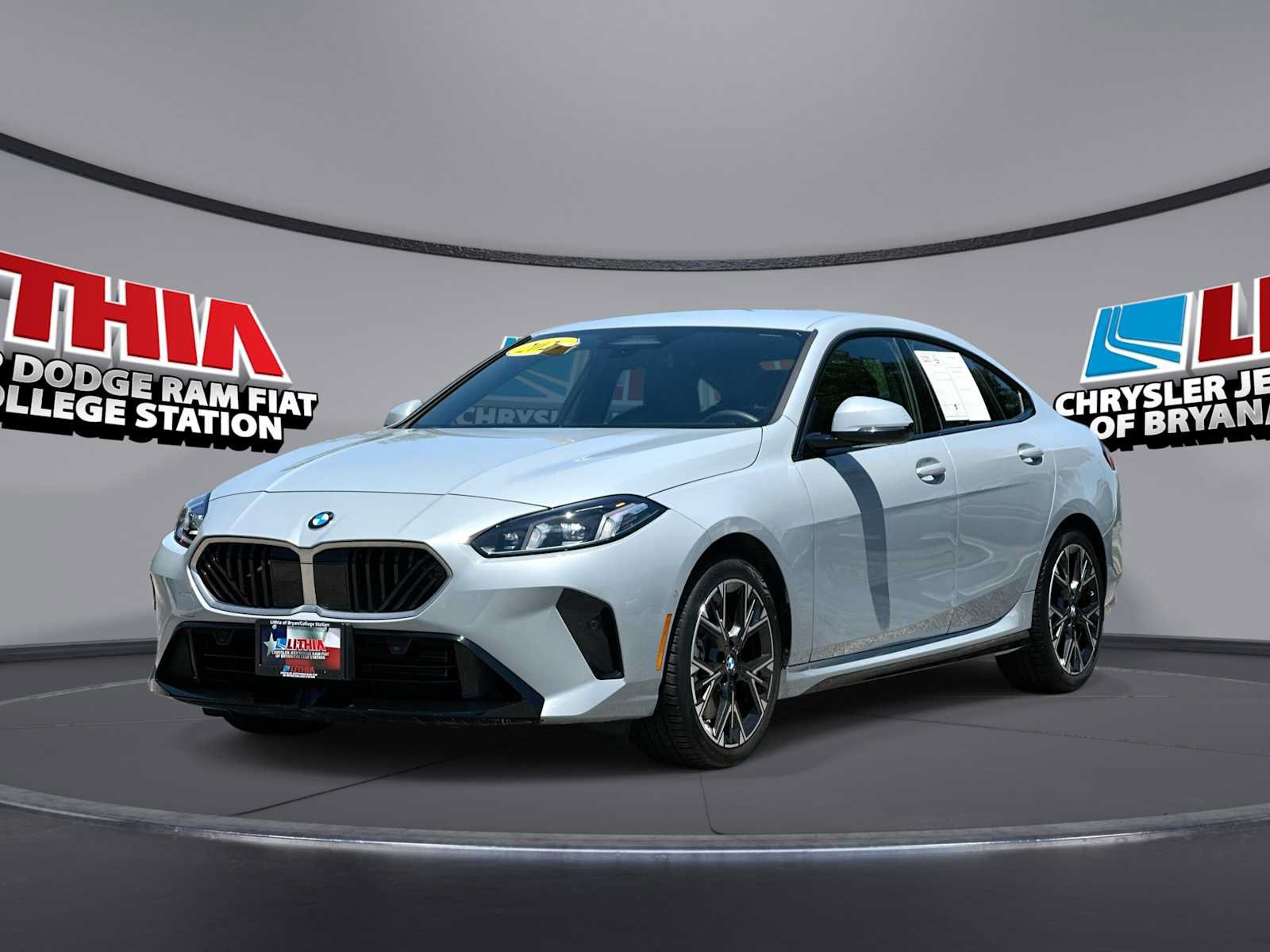 Used 2025 BMW 228i xDrive AWD/4WD image 1