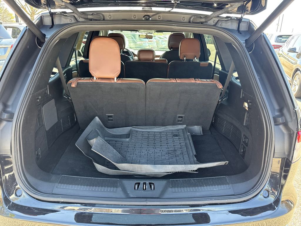 Used 2020 Lincoln Aviator Reserve w/ Elements Package Plus image 18