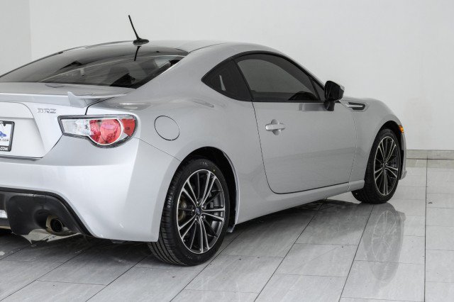 Used 2014 Subaru BRZ Limited w/ Popular Package #1A RWD image 7