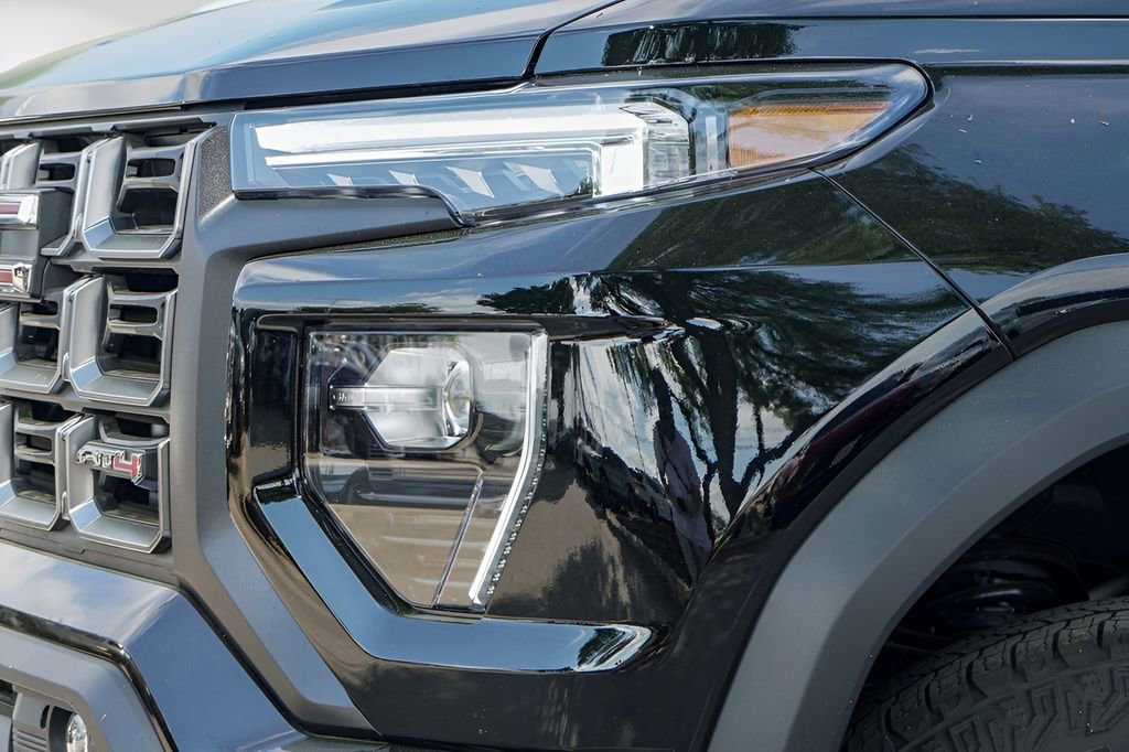 New 2026 GMC Canyon AT4 w/ Technology Plus Package image 3