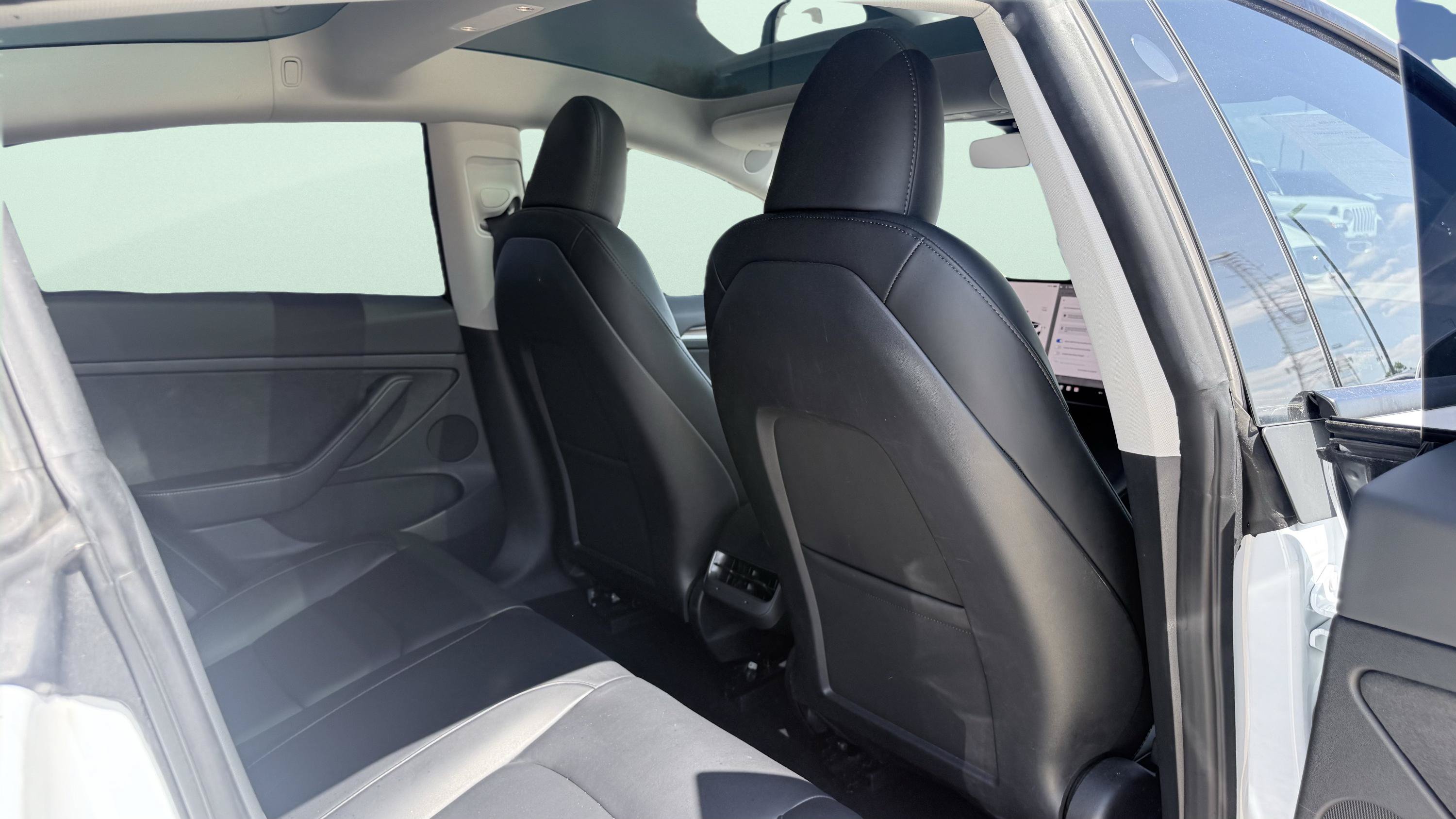 Used 2023 Tesla Model 3 Standard Range RWD image 36