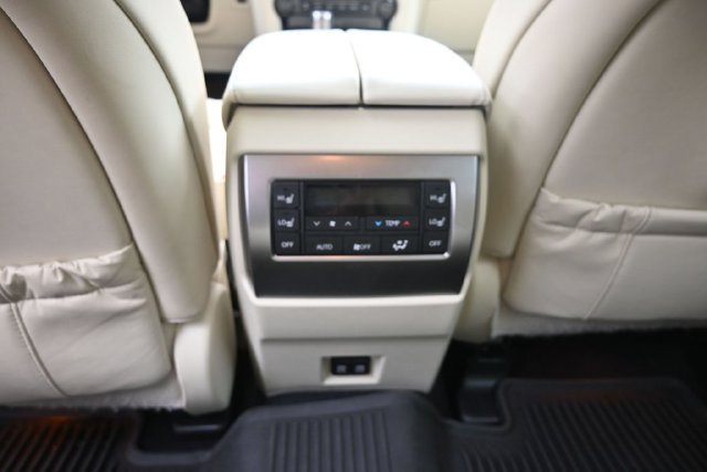 Used 2023 Lexus GX 460 Premium w/ Premium Plus Package AWD/4WD image 27