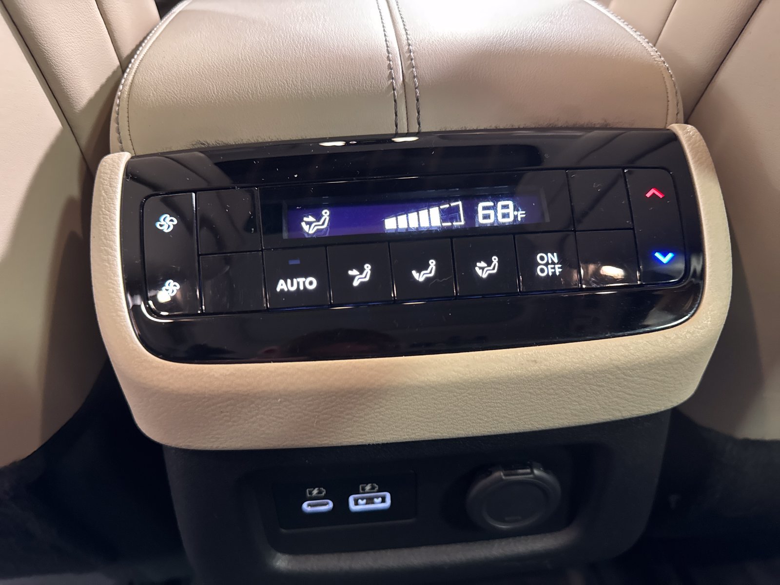 Used 2022 INFINITI QX60 Luxe w/ Performance Audio Package AWD/4WD image 23