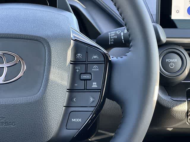 New 2026 Toyota Prius Plug-In Hybrid FWD image 9