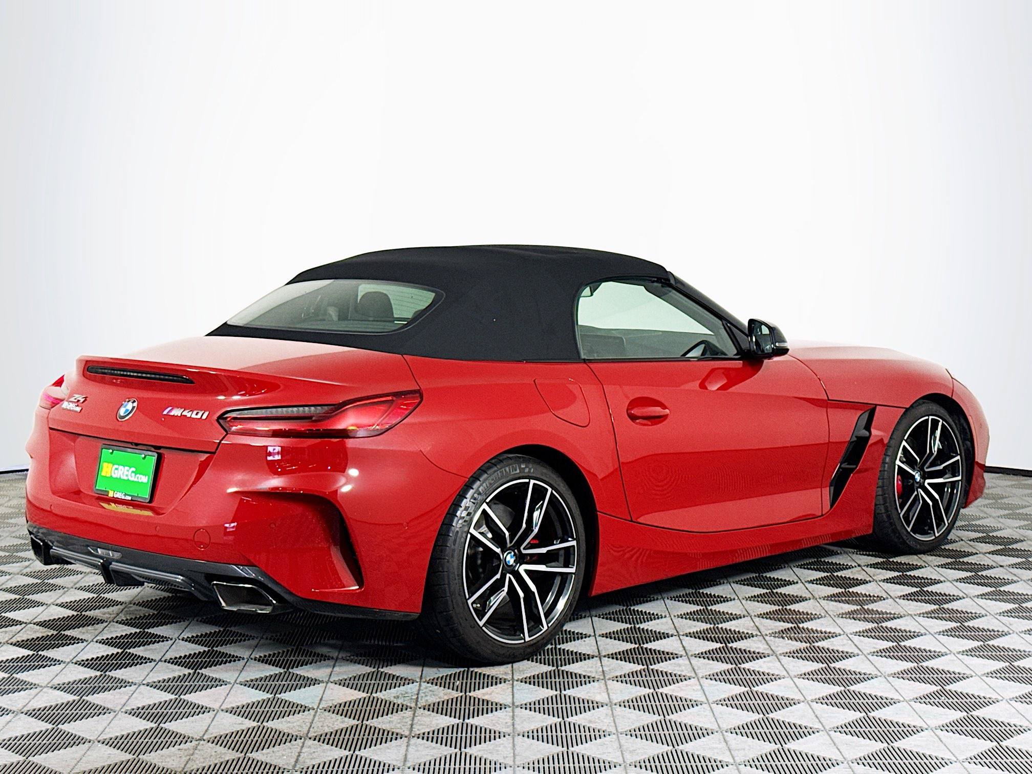 Used 2023 BMW Z4 M40i w/ Premium Package RWD image 8