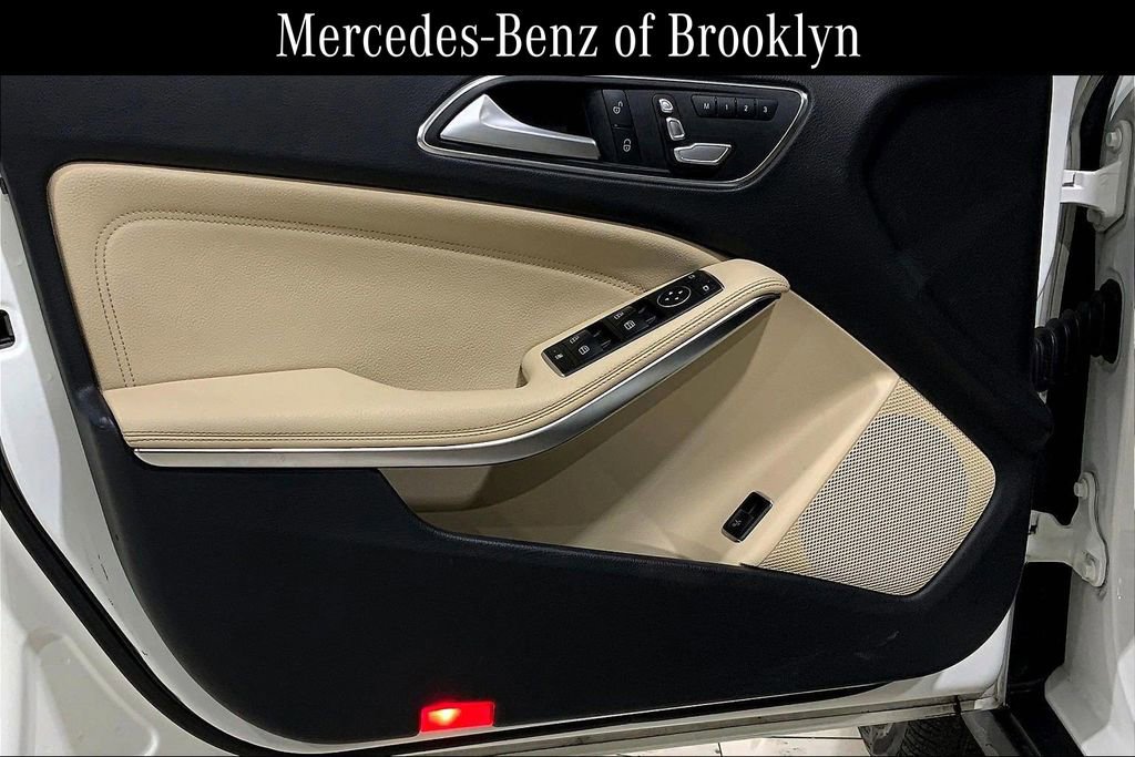 Used 2019 Mercedes-Benz GLA 250 4MATIC image 21