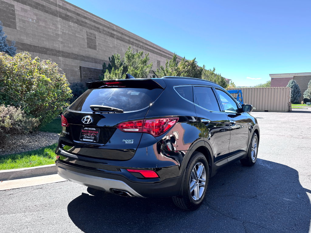 Used 2018 Hyundai Santa Fe Sport AWD/4WD image 7