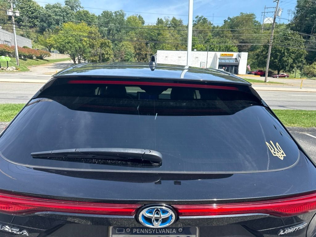 Used 2023 Toyota Venza Limited AWD/4WD image 6