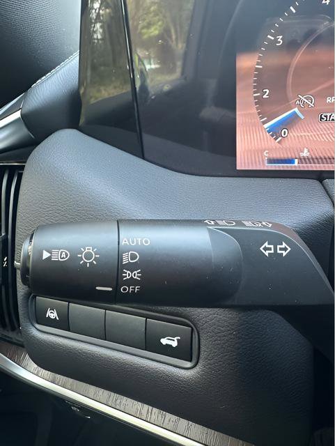 New 2026 Nissan Armada SL image 37