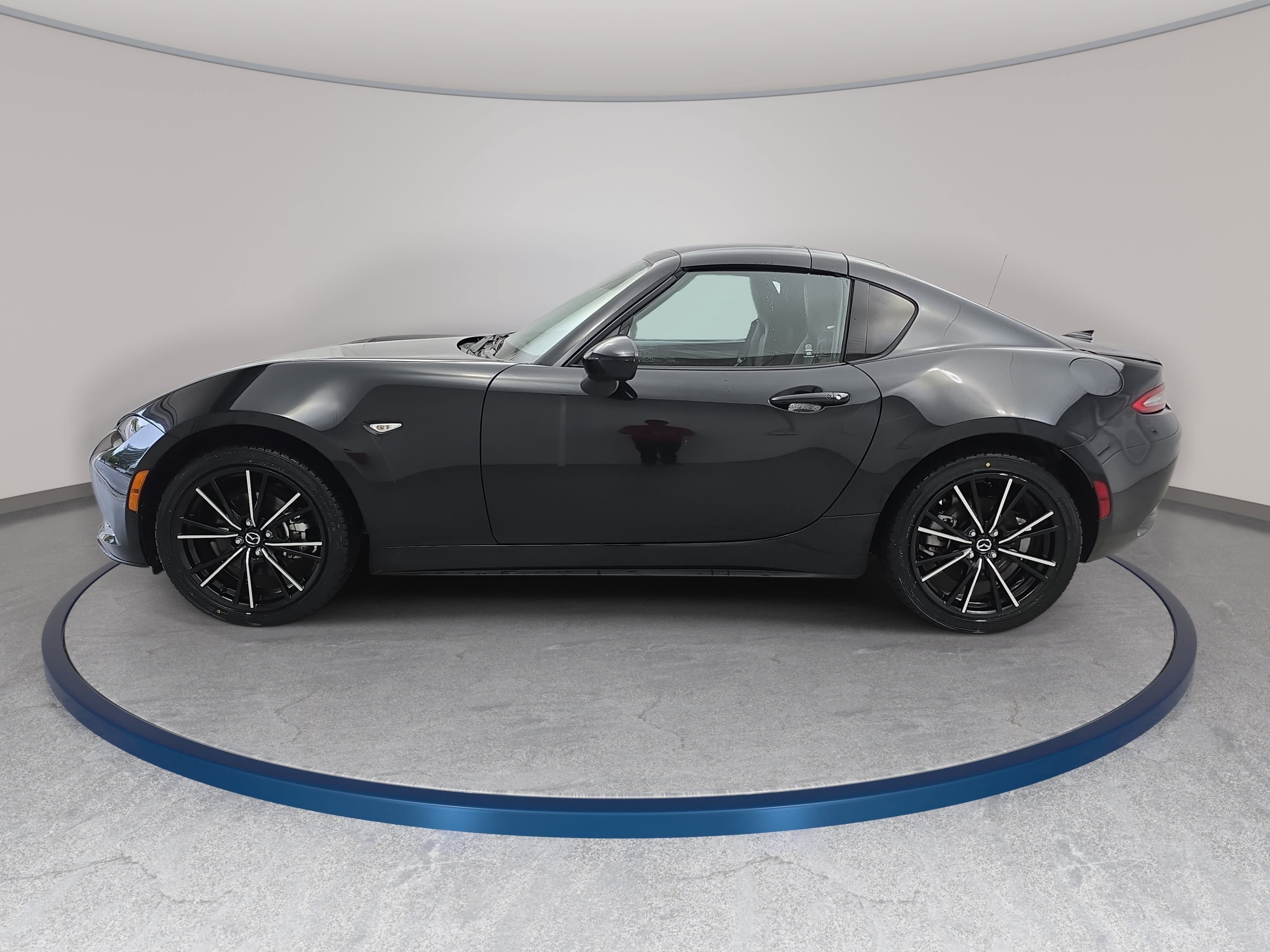 Used 2025 MAZDA MX-5 Miata RF Grand Touring RWD image 8