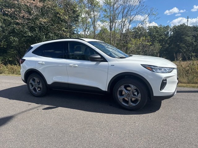 New 2026 Ford Escape ST-Line image 2