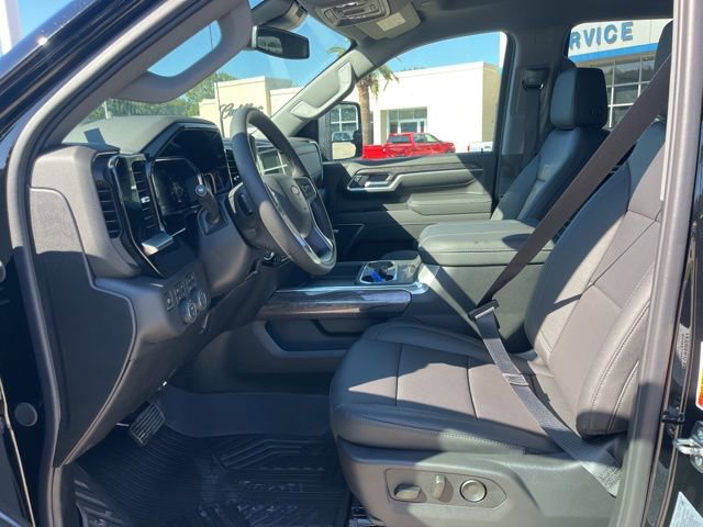 New 2026 Chevrolet Silverado 2500 LTZ w/ LTZ Plus Package AWD/4WD image 22