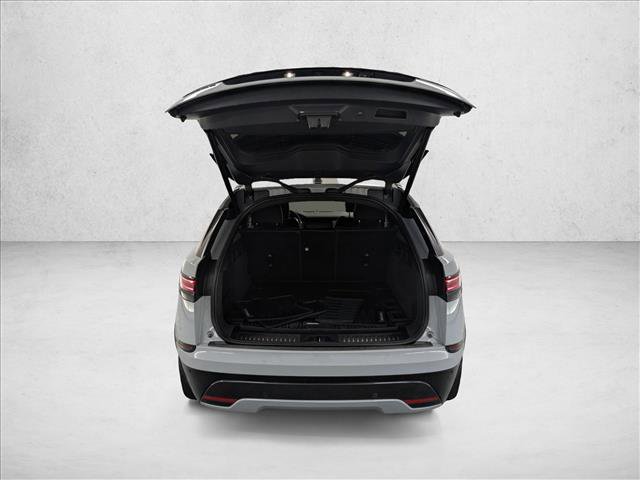 Certified 2026 Land Rover Range Rover Velar Dynamic SE AWD/4WD image 9