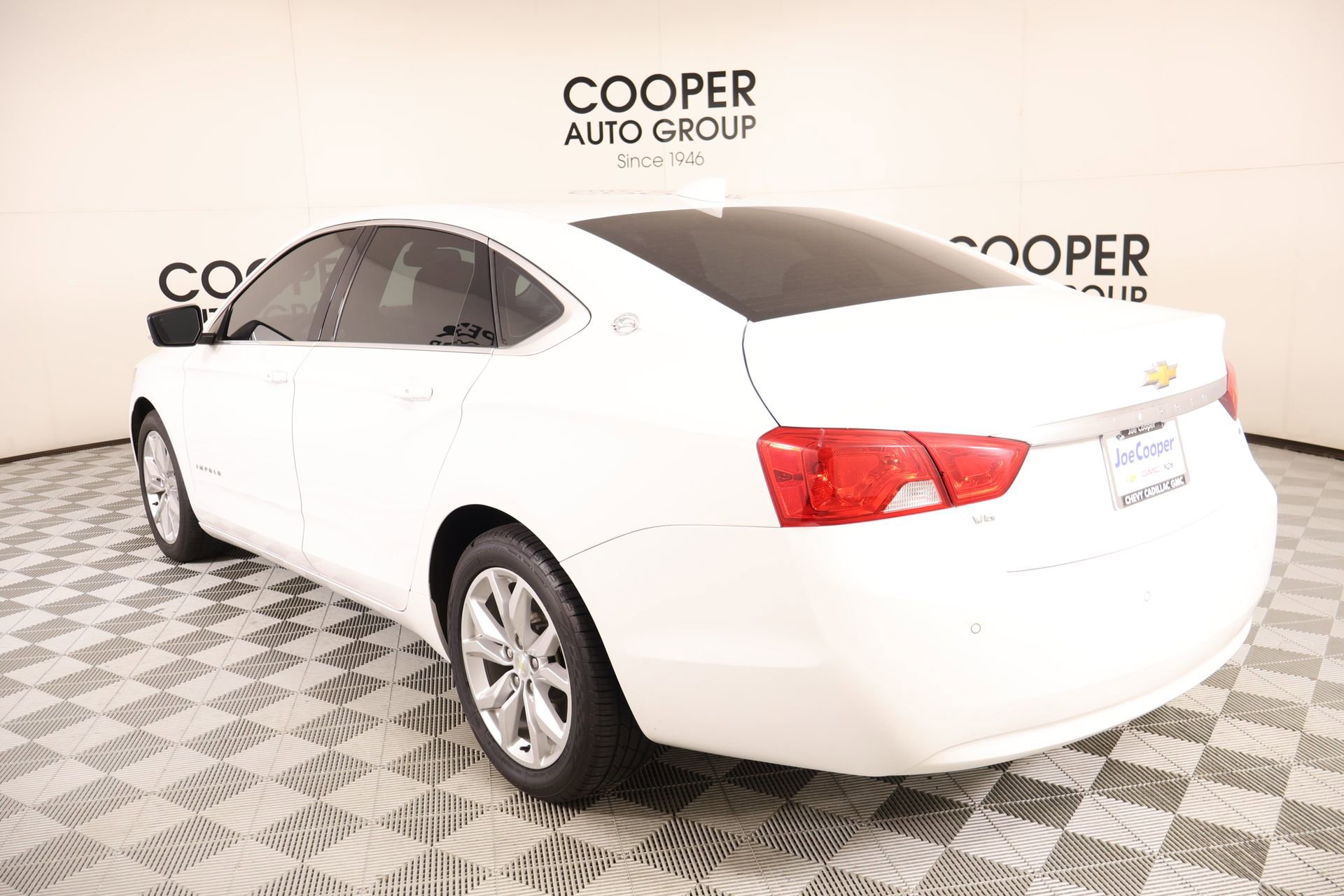 Used 2019 Chevrolet Impala LT w/ LT Convenience Package FWD image 22