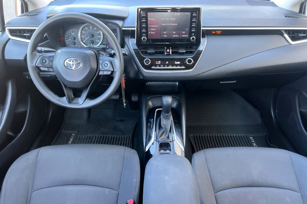 Used 2020 Toyota Corolla LE FWD image 15
