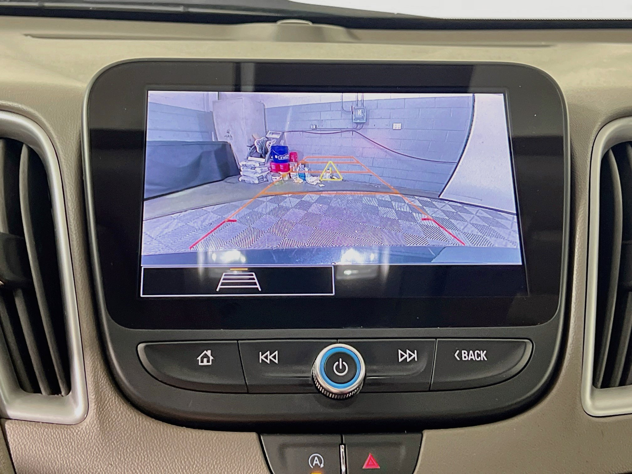 Used 2025 Chevrolet Malibu LT FWD image 28