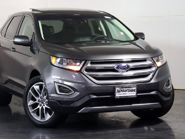 Used 2018 Ford Edge Titanium w/ Equipment Group 302A AWD/4WD image 6