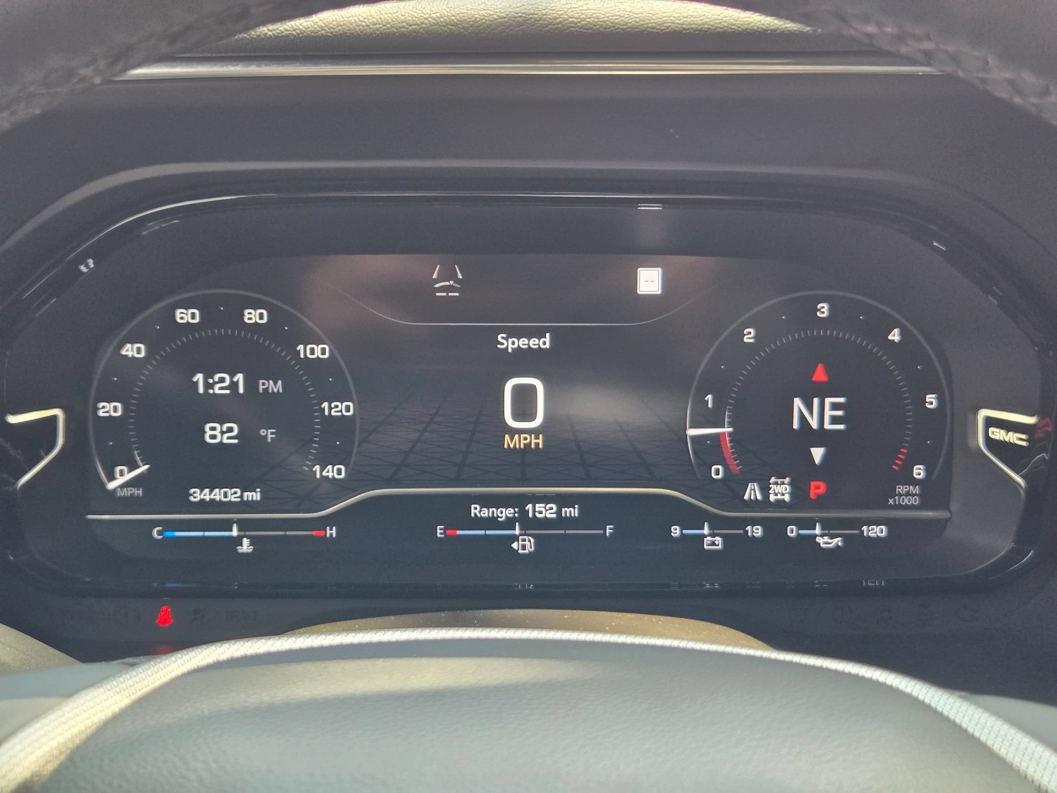 Used 2023 GMC Yukon XL Denali AWD/4WD image 14