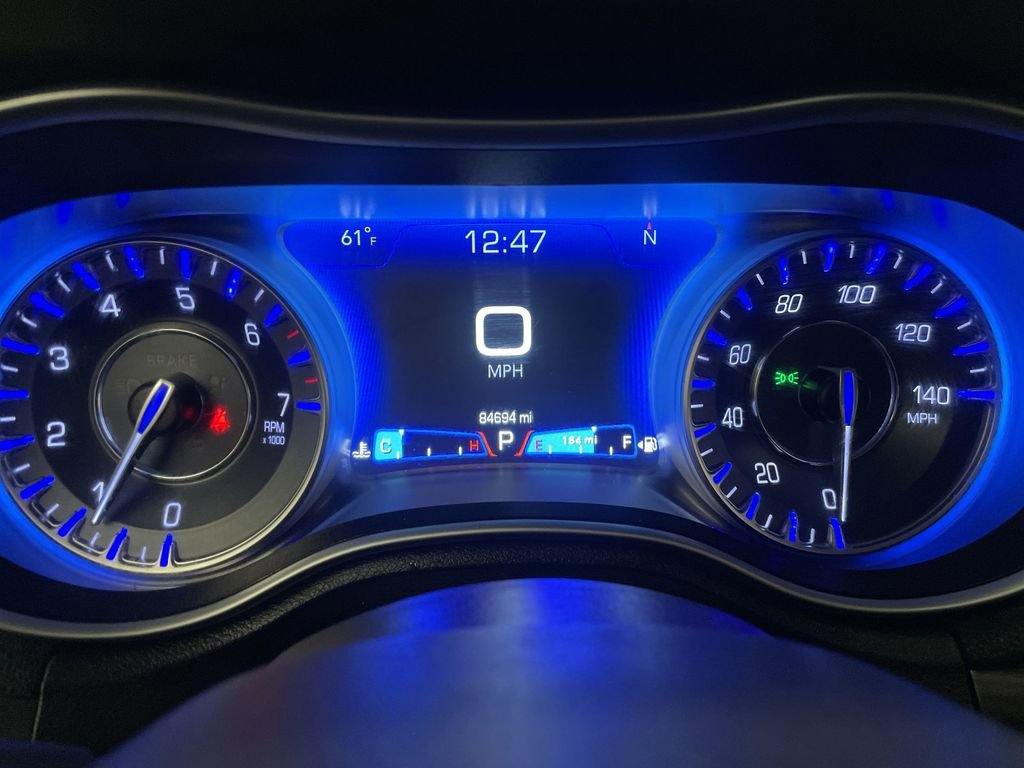 Used 2021 Chrysler 300 Touring L AWD/4WD image 6