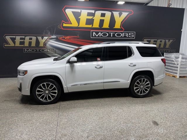 Used 2021 GMC Acadia Denali image 3