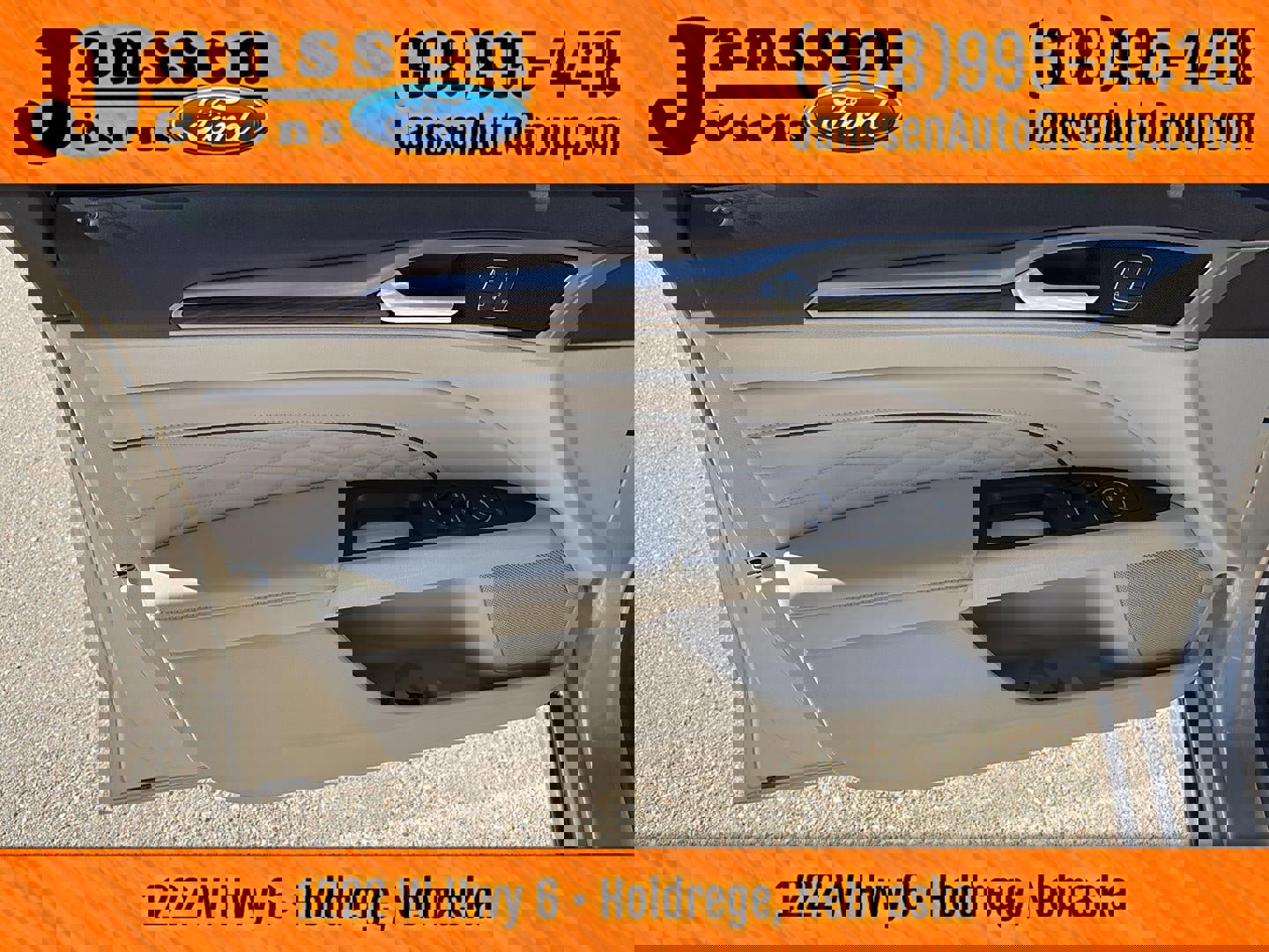 Used 2018 Ford Fusion Platinum FWD image 9