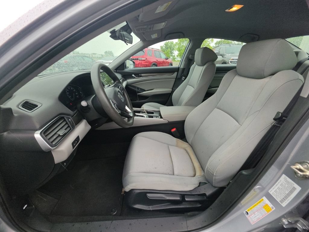 Used 2019 Honda Accord LX image 12