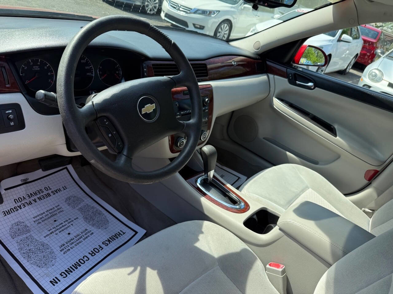 Used 2008 Chevrolet Impala LT FWD image 10