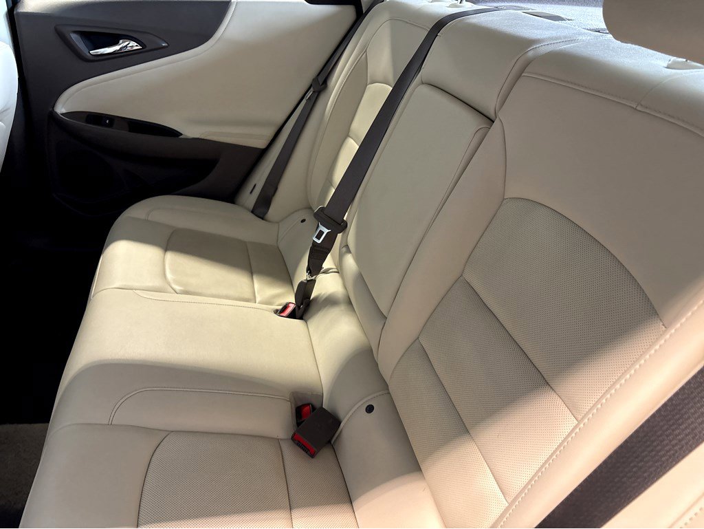Used 2024 Chevrolet Malibu LT FWD image 21