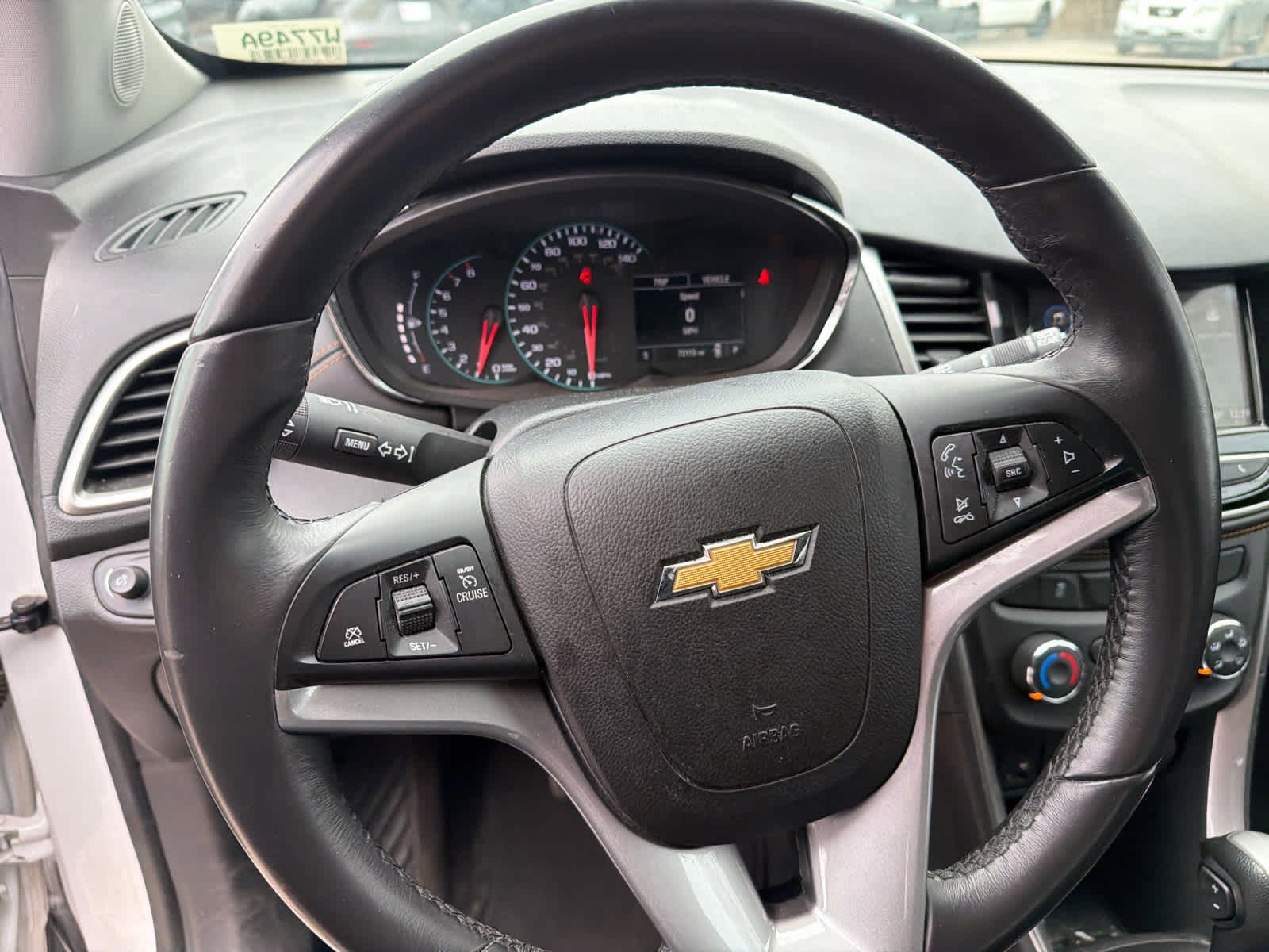 Used 2018 Chevrolet Trax LT w/ LT Convenience Package image 13