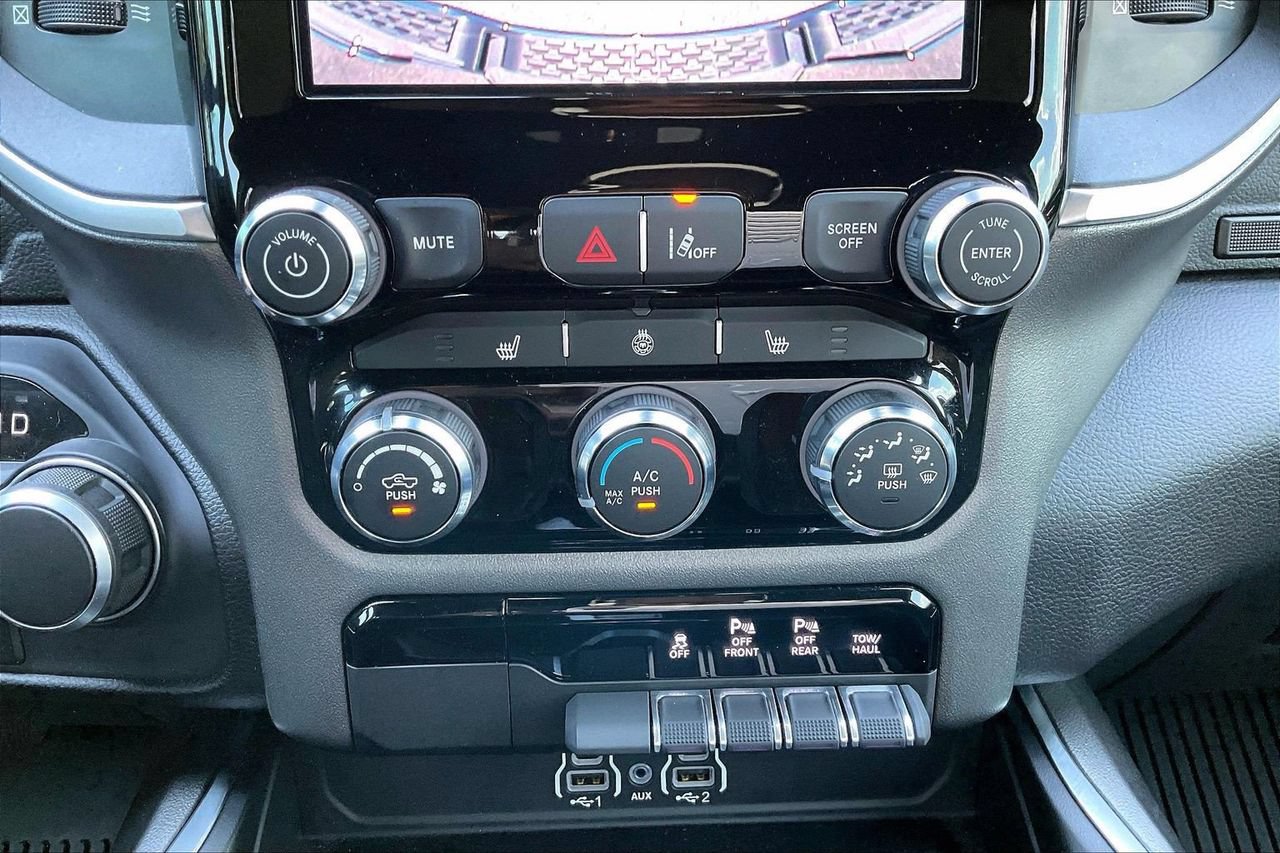 Used 2025 RAM 1500 Big Horn RWD image 17