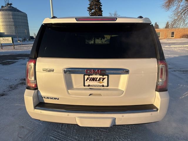 Used 2016 GMC Yukon Denali w/ Open Road Package image 7