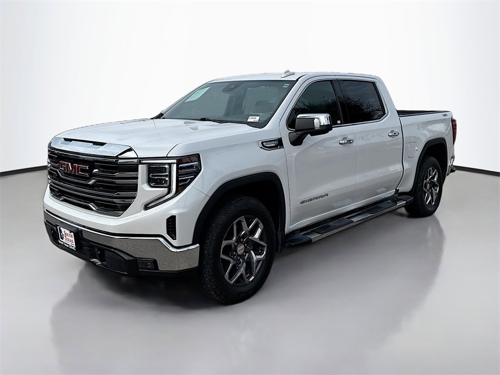 Used 2023 GMC Sierra 1500 SLT image 3