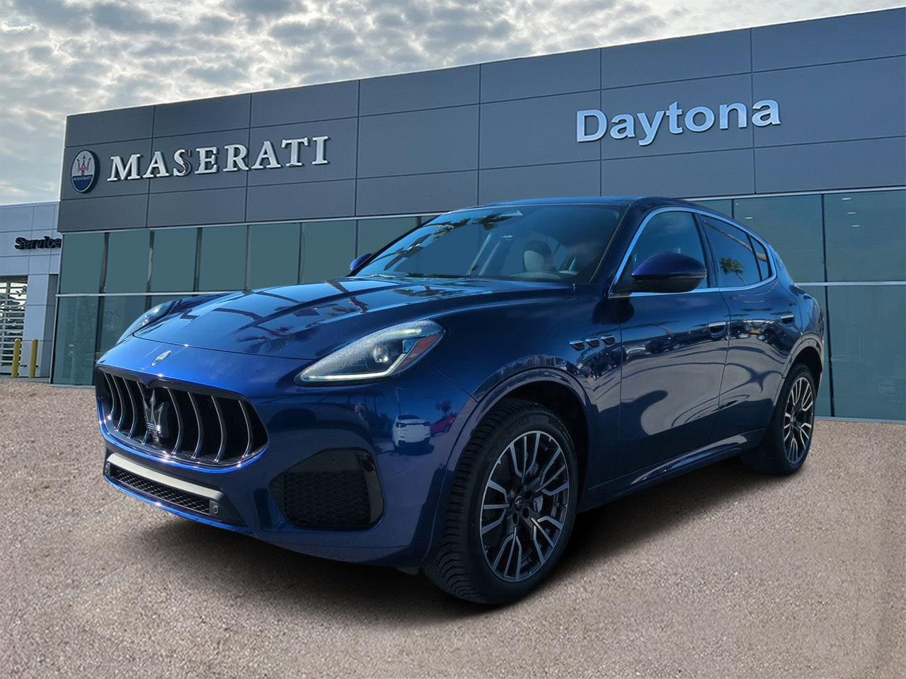 New 2025 Maserati Grecale GT image 7