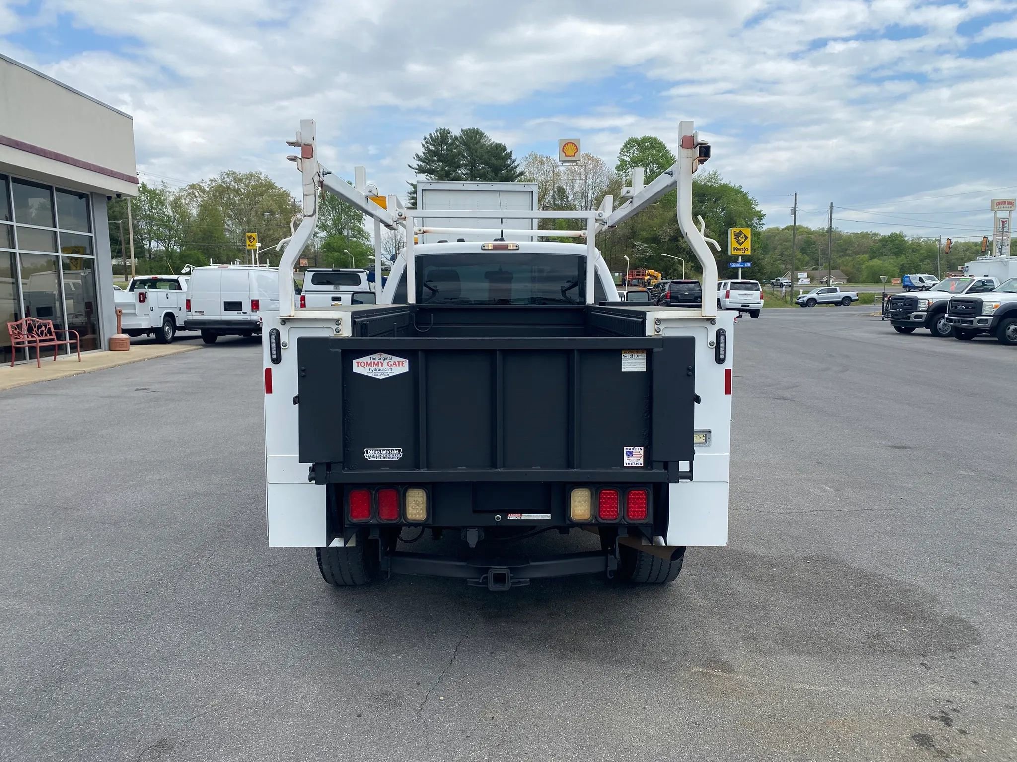 Used 2015 Ford F350 XL AWD/4WD image 5