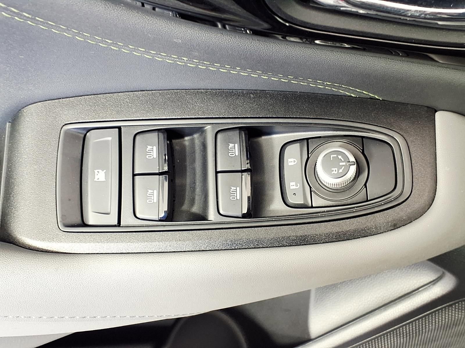 Certified 2025 Subaru Outback Onyx Edition image 14