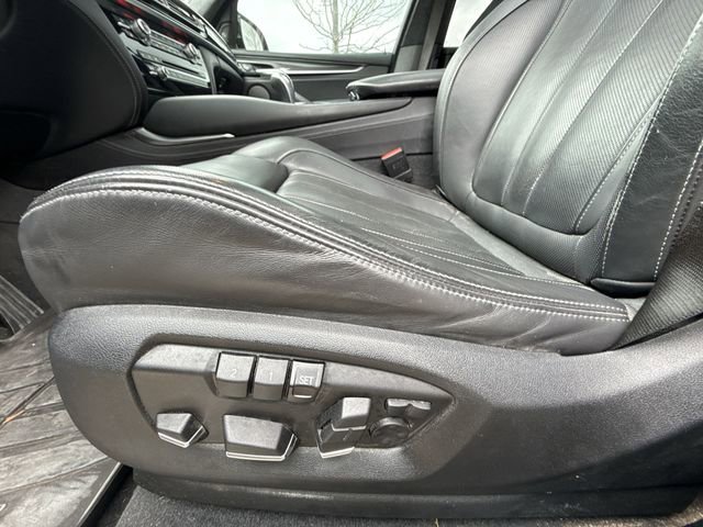 Used 2018 BMW X5 M image 12