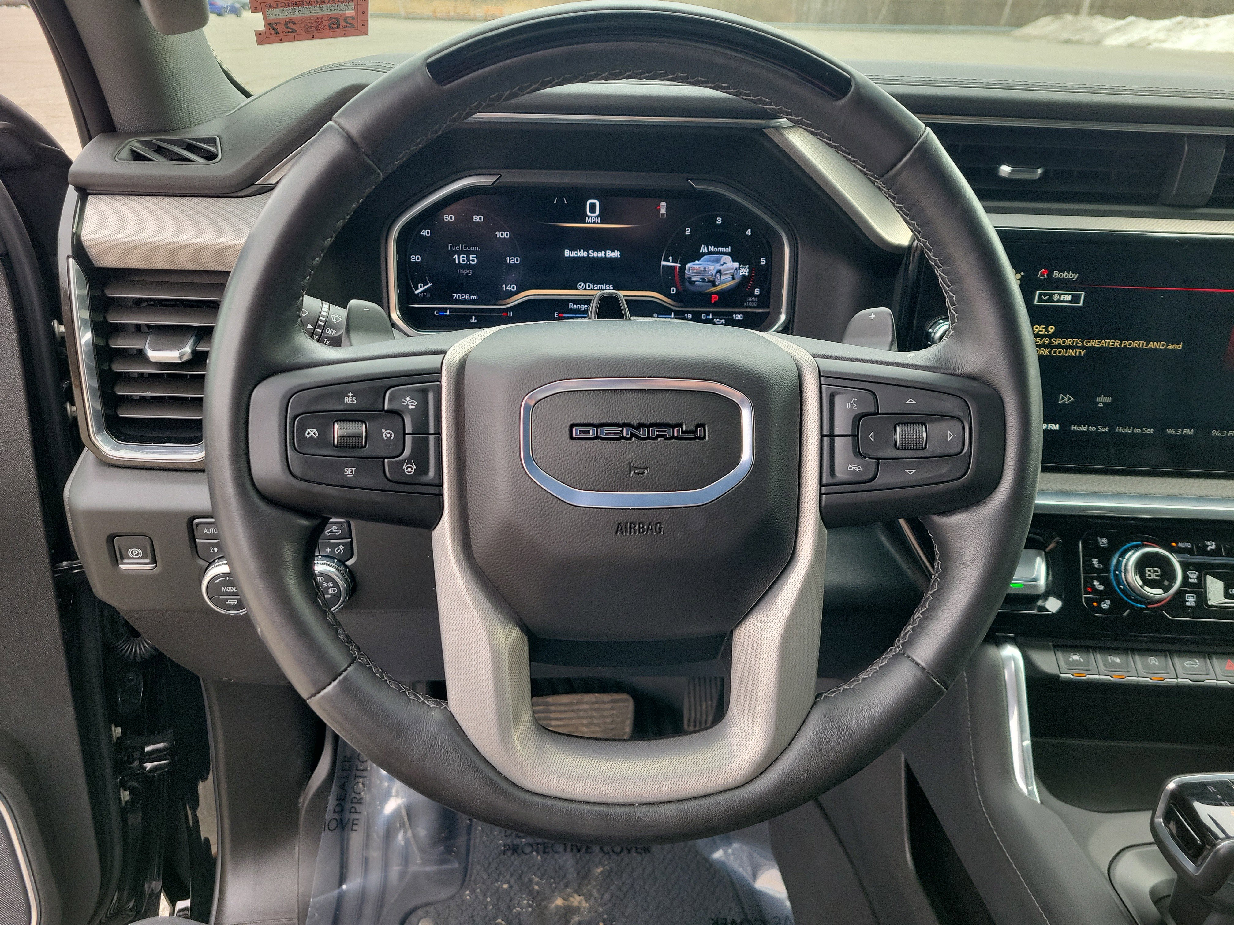 Certified 2025 GMC Sierra 1500 Denali image 21