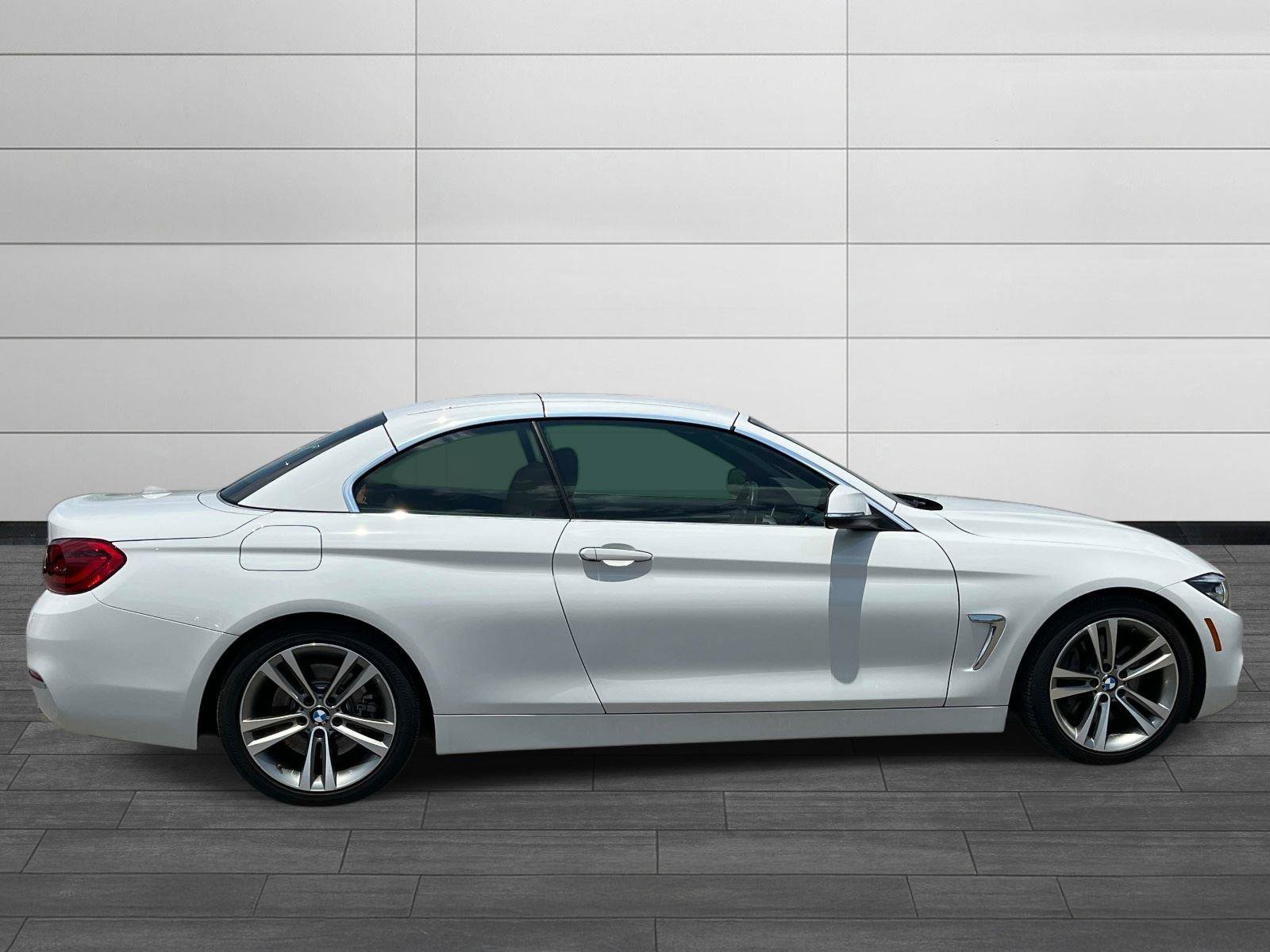 Used 2019 BMW 440i Convertible w/ Convenience Package RWD image 2