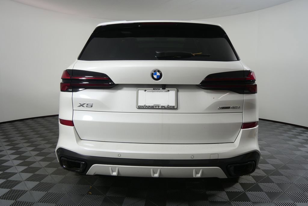 Used 2026 BMW X5 xDrive40i w/ M Sport Package image 18