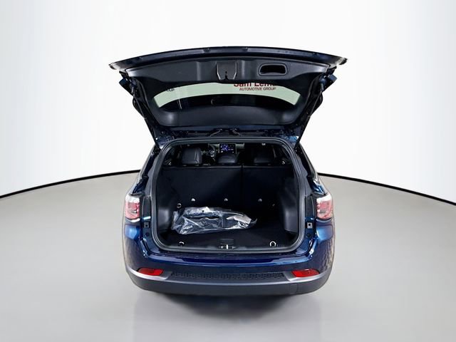 New 2026 Jeep Compass Latitude image 23