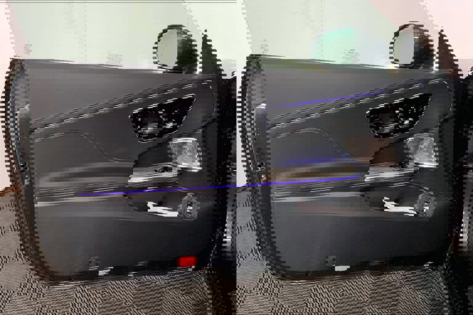 Used 2024 Mercedes-Benz CLE 450 4MATIC Coupe image 12