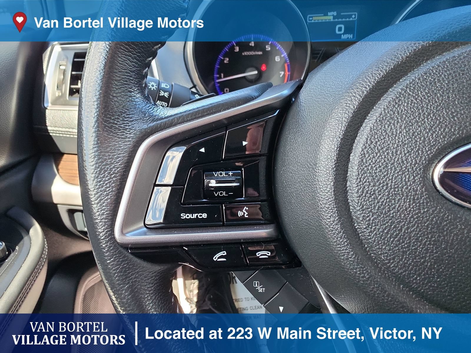Used 2018 Subaru Legacy 3.6R Limited AWD/4WD image 17