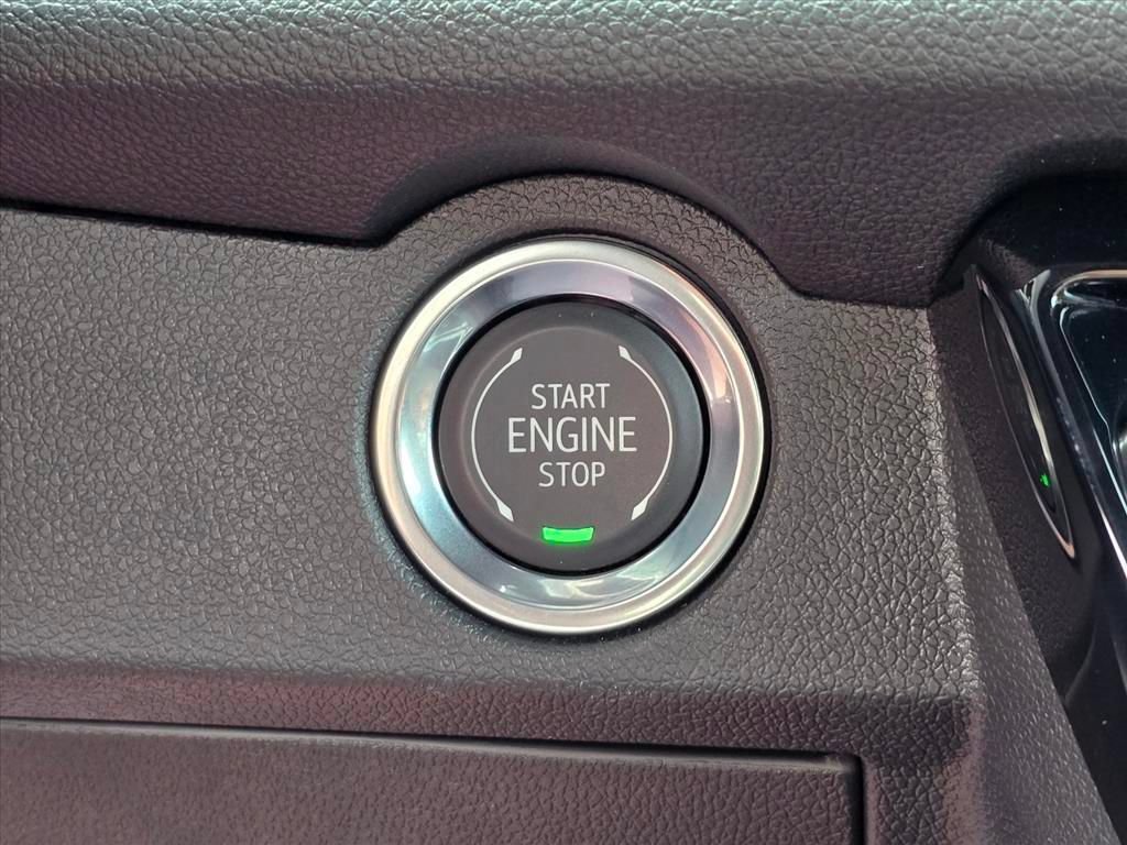New 2026 Chevrolet Traverse Z71 w/ Enhanced Driving Package AWD/4WD image 15