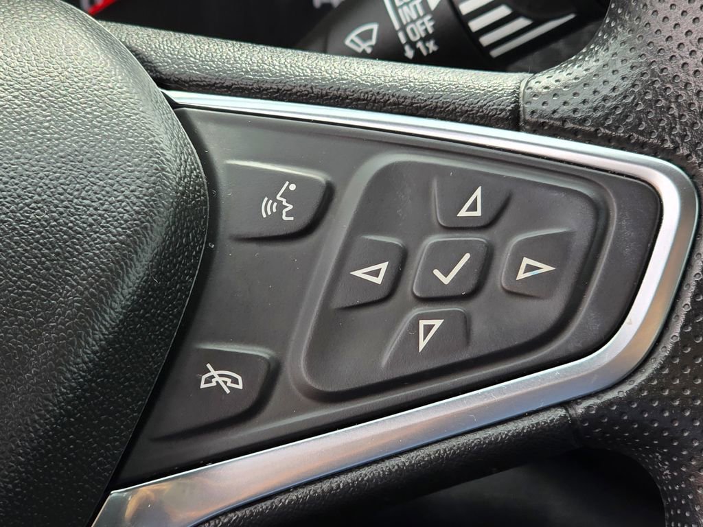 Used 2024 Chevrolet Malibu LT image 18